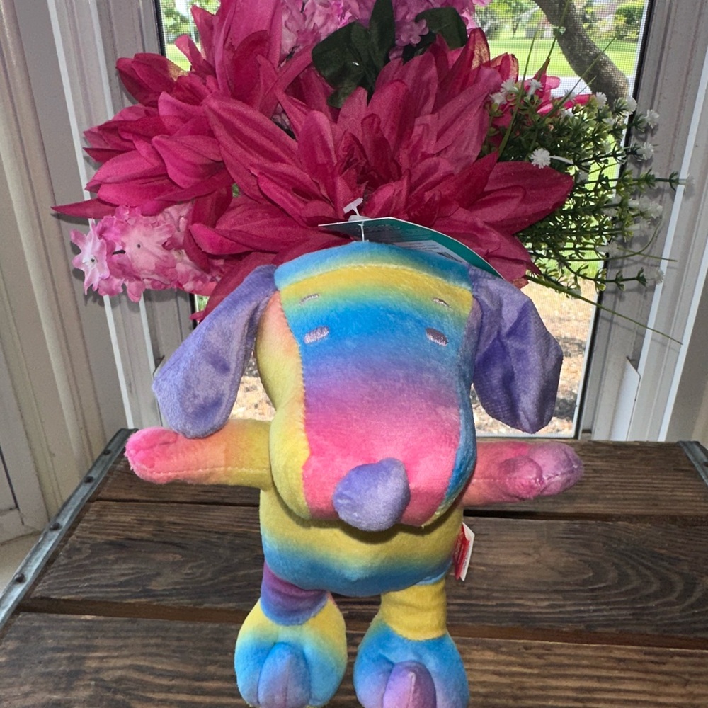 Peanuts Dog Toy NWT Snoopy’s Rainbow  Plush Dog Toy 9 inch with squeaker. - Picture 3 of 6